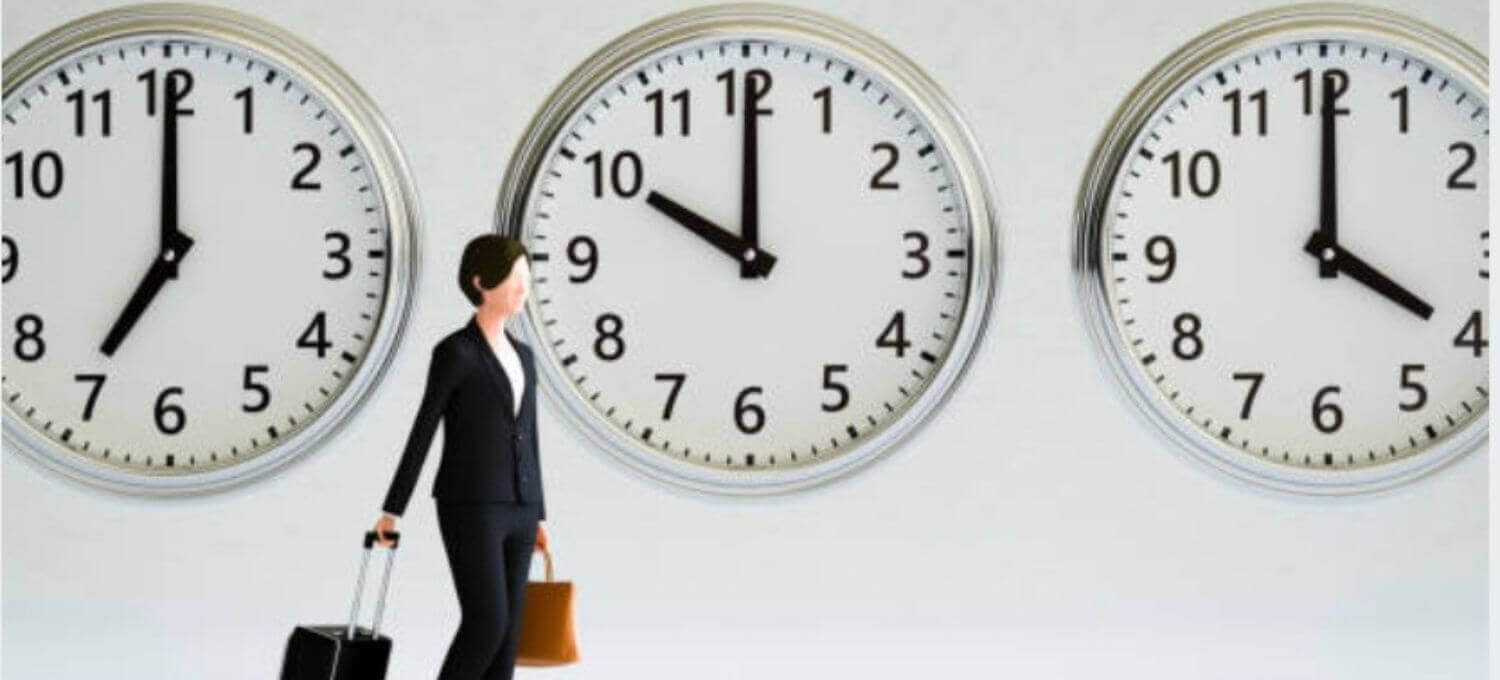 出國回國該如何調時差？往東飛、往西飛調適時差方法不同？