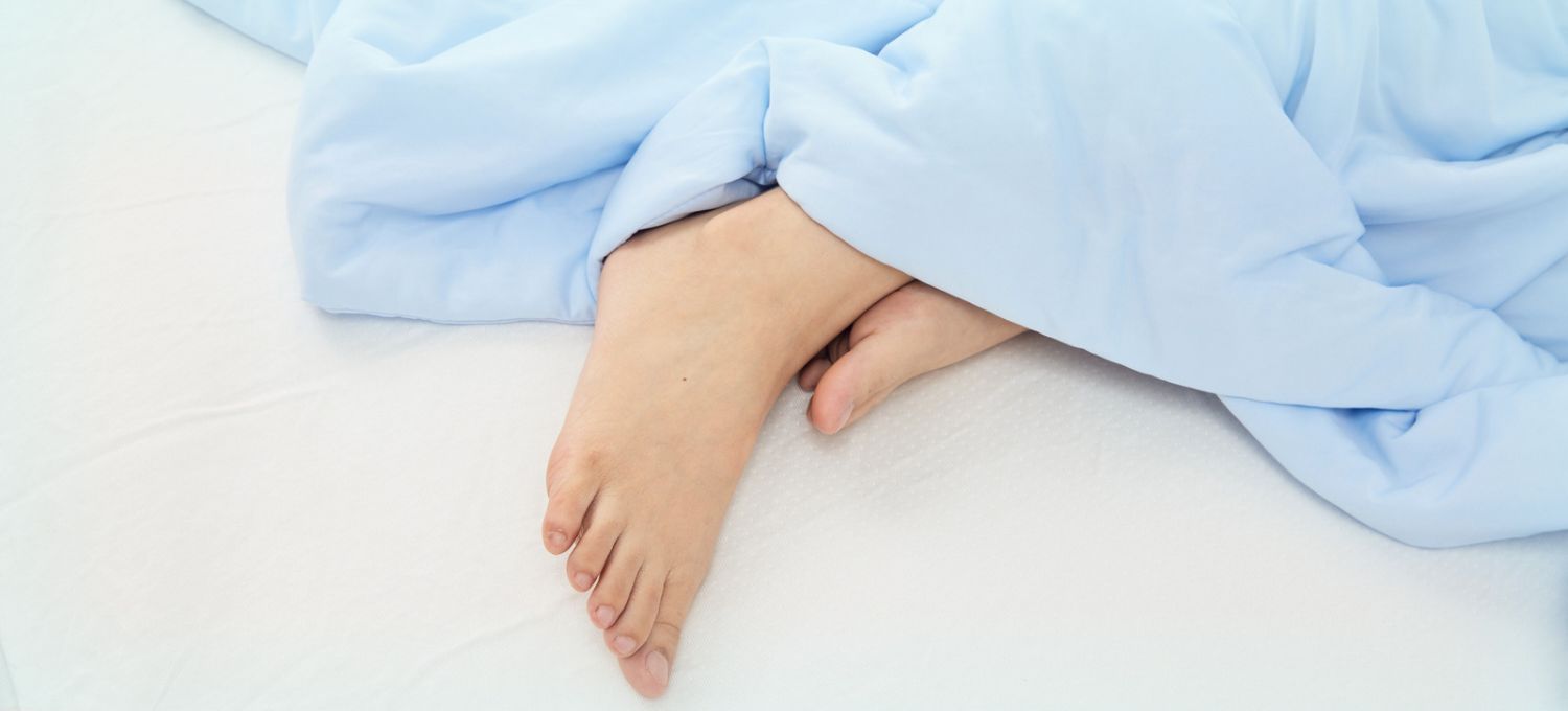 涼感被推薦｜涼感被有用嗎？涼被原理(錦綸、嫘縈、聚乙烯)如何挑選？