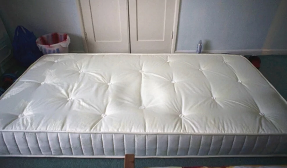 床墊凹陷