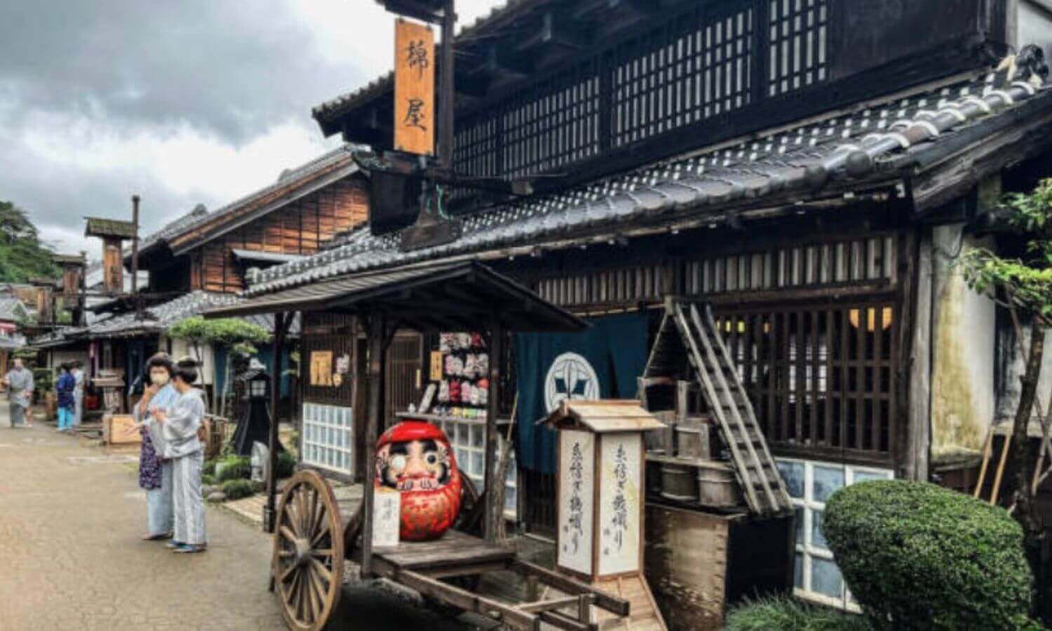 房屋面積的慣用單位：坪數，則是源自於日本江戶時期