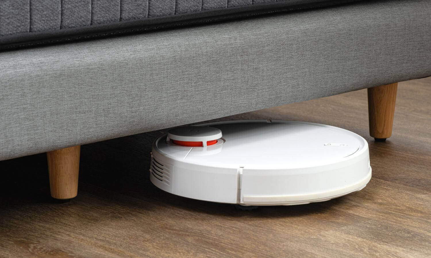 橘家貓抓皮實木腳床架-下方空間可通過掃地機器人